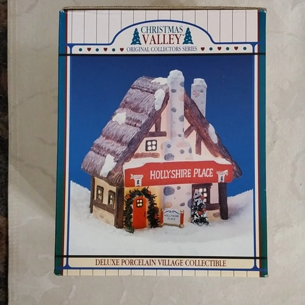 Christmas Valley Hollyshire Place Vintage 1991‎ Hand-Painted Porcelain W/Box